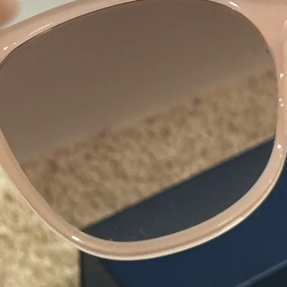 Louis Vuitton Light Cat Eye Sunglasses pink! Z1658W - Picture 7 of 16